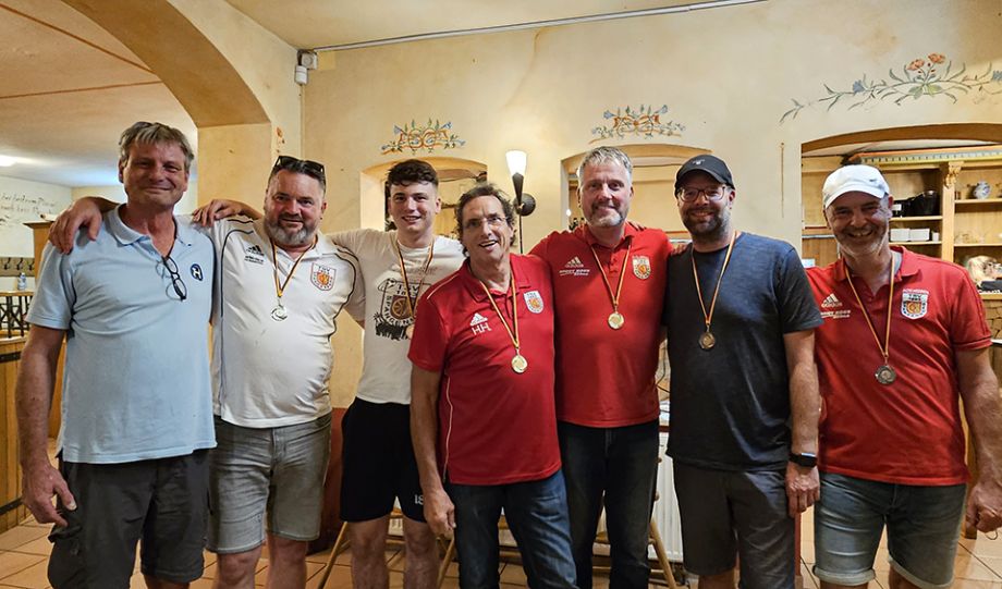 kaesmühl-olympiade-siegerehrung-medaillen-maik-hammerschick